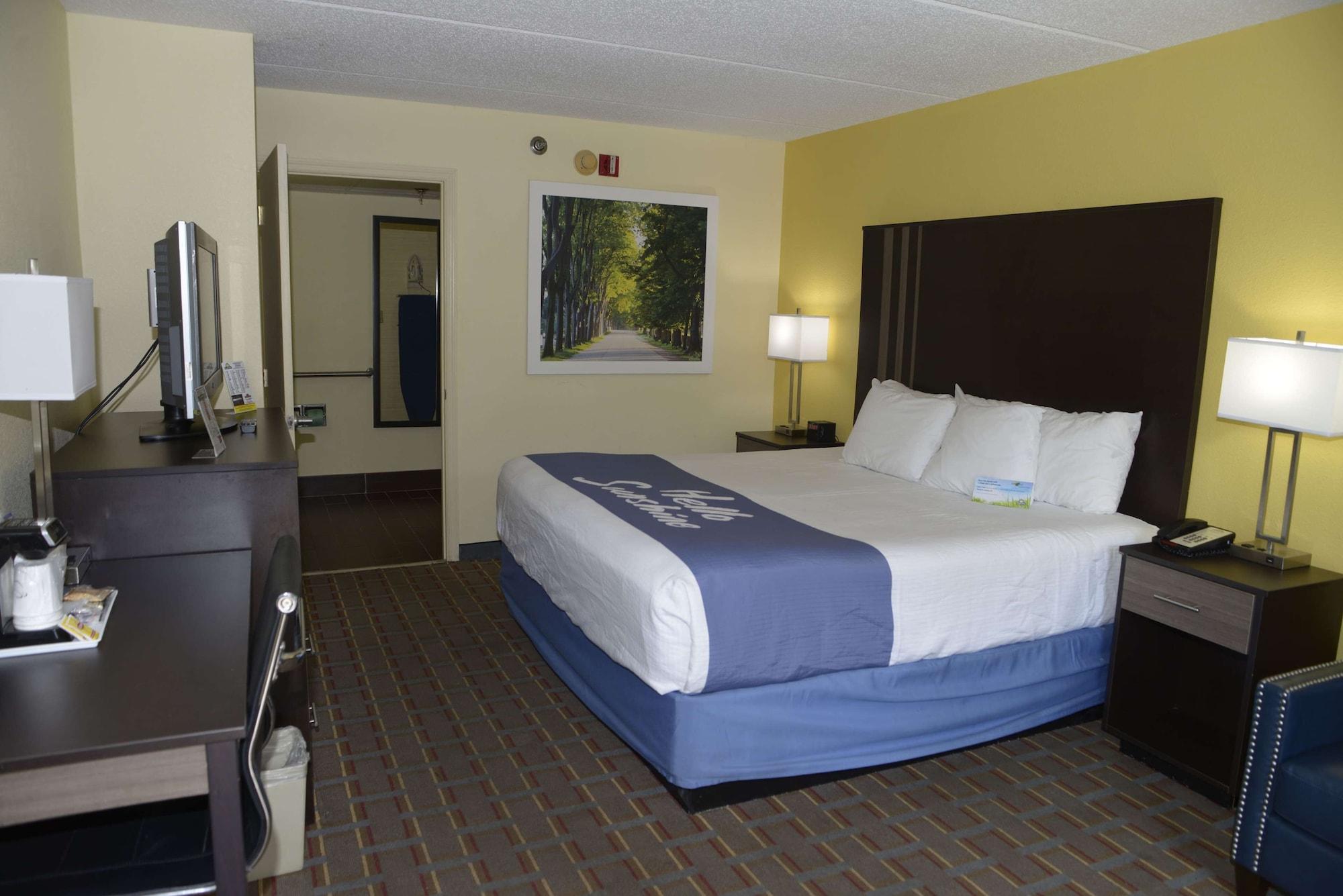Days Inn By Wyndham Kodak/Sevierville Intrstate Smokeymntns Eksteriør billede